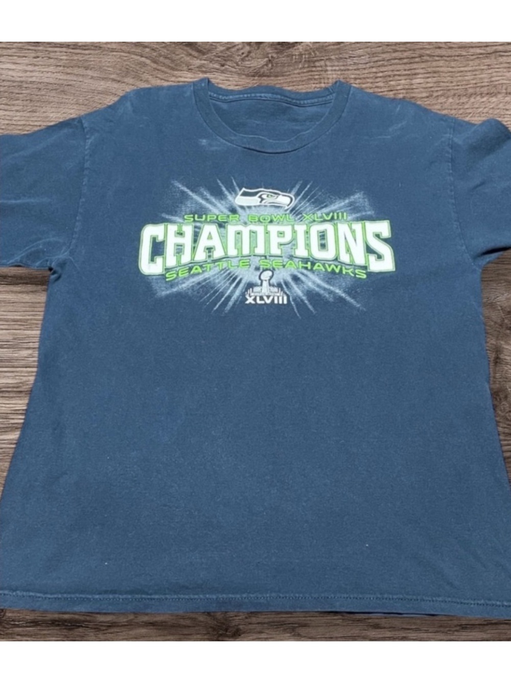 Seattle Seahawks Super Bowl XLVIII Champions Navy Blue T-Shirt - Picture 6 of 6
